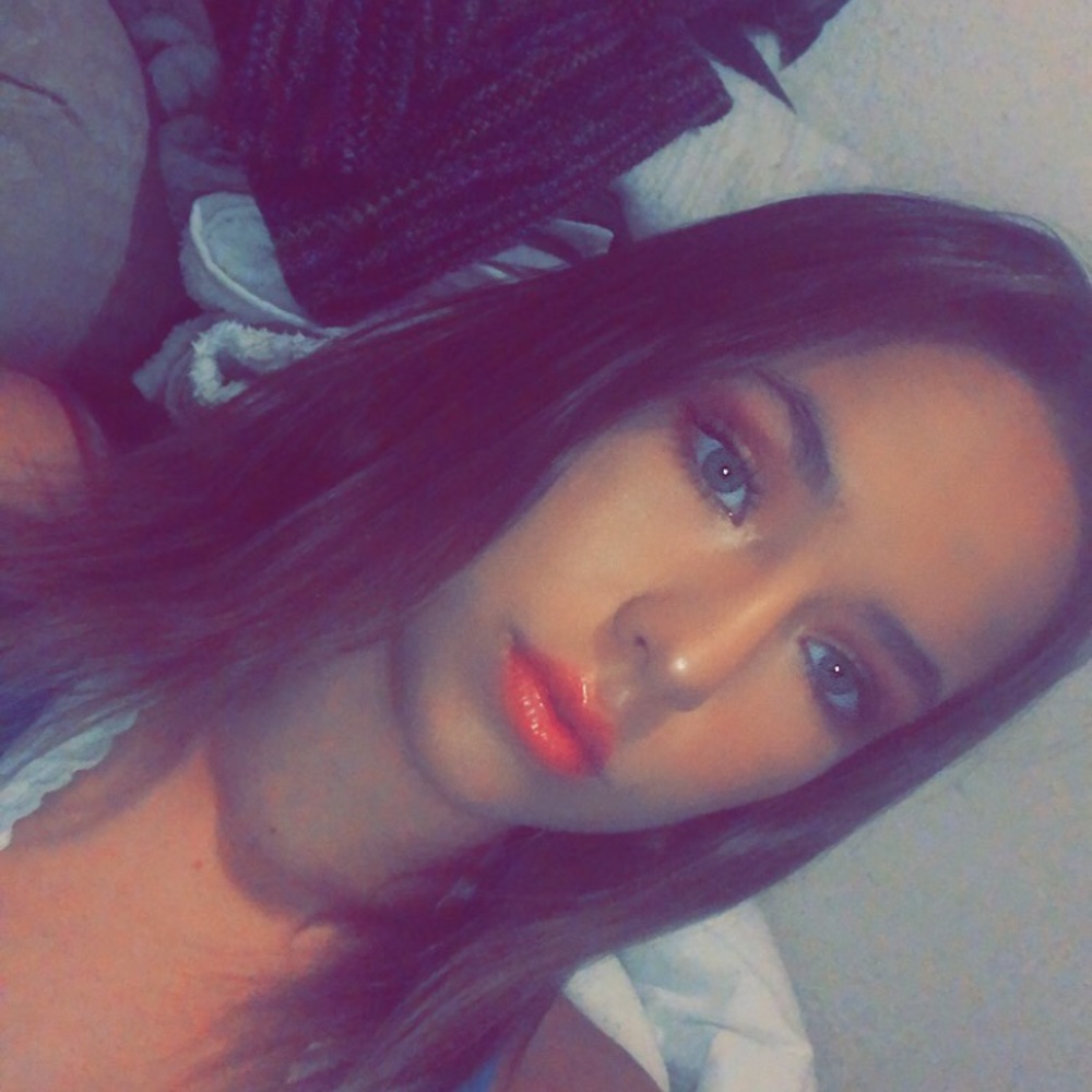 Meet your Posher, Carmen